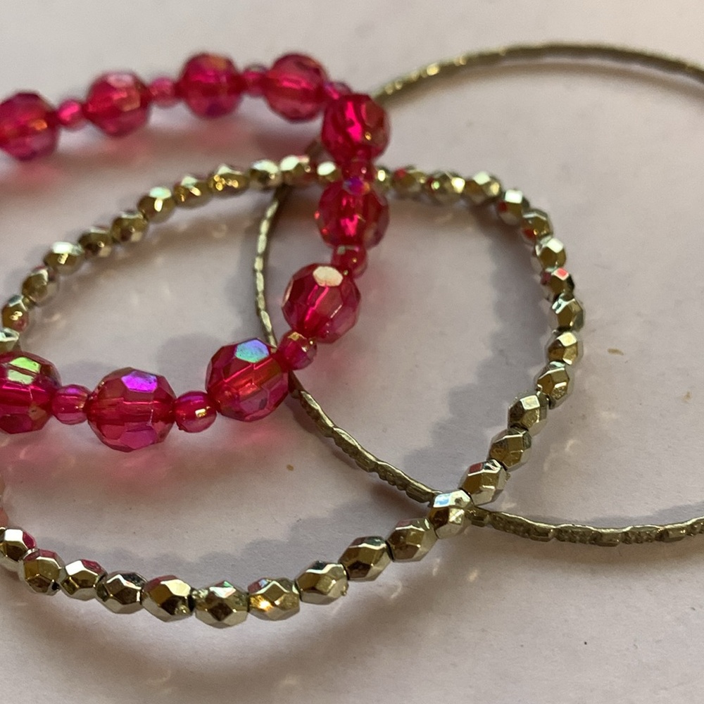 Three bracelets - Picture 4 of 5